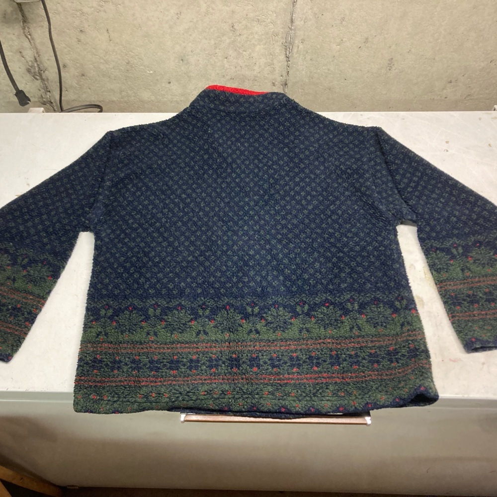 Sweater - Picture 2 of 3
